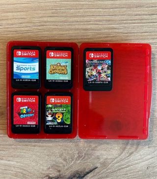 Videogiochi per Nintendo Switch con custodia