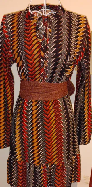 Vestido vintage estampado geométrico