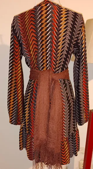 Vestido vintage estampado geométrico