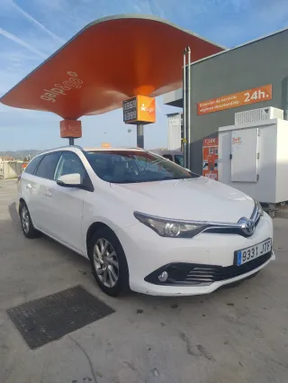 Toyota Auris 2016