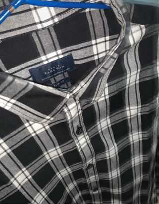 Camisa Zara Man cuadros blanco y negro