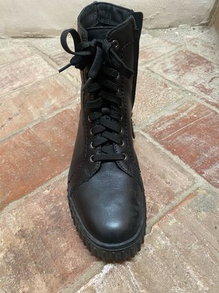 Botines Clarks Negros