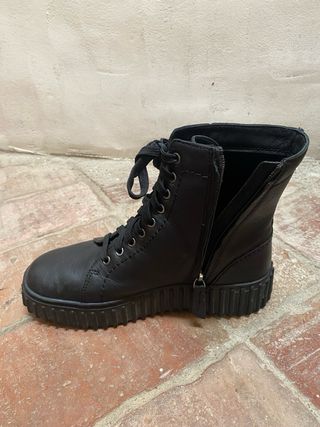 Botines Clarks Negros