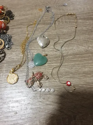 Lote de bisutería variada