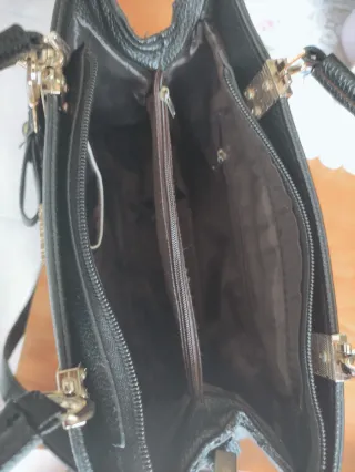 Bolso Unart Negro con Lazo y Flor