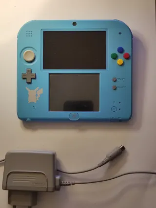 Nintendo 2DS Azul Edición Pokémon + Pokémon Sol.