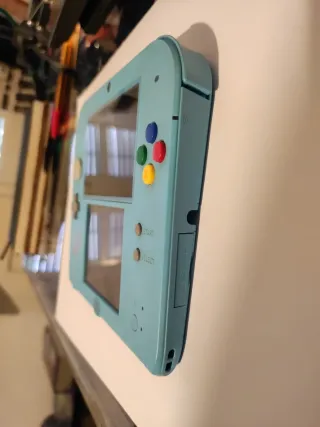 Nintendo 2DS Azul Edición Pokémon + Pokémon Sol.