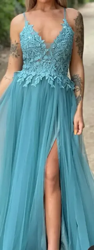 Vestido de ceremonia azul