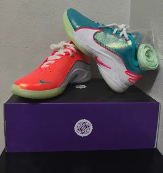 Nike LeBron XXII XMas Limelight Talla 44