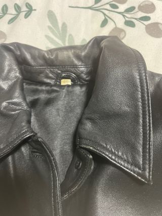 Chaqueta de cuero negra