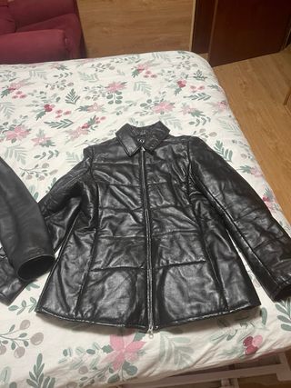 Chaqueta de cuero negra