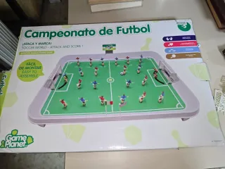 Juego de futbolín de mesa