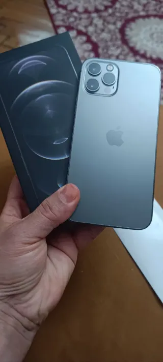 iPhone 12 Pro Grigio/Argento 256 GB, Come nuovo