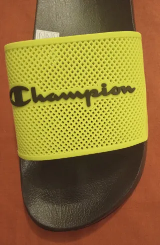 Chanclas Champion Unisex Negras y Amarillas