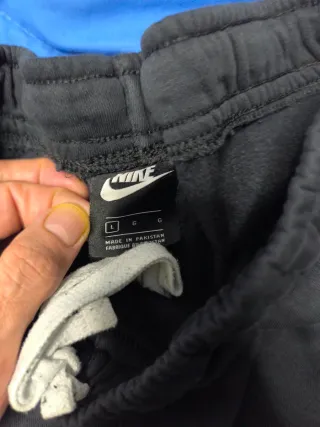 Conjunto Chándal Nike Negro y Rojo