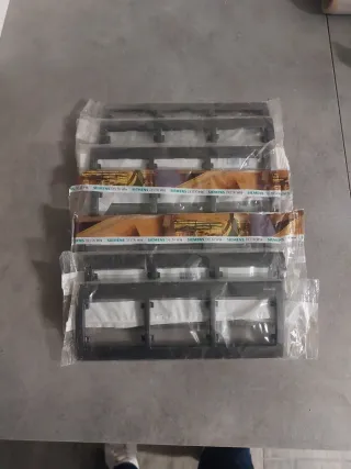 Marcos interruptor Siemens Delta Iris