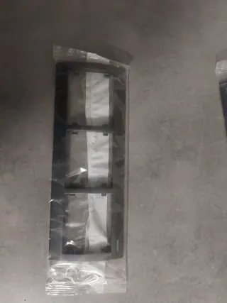 Marcos interruptor Siemens Delta Iris