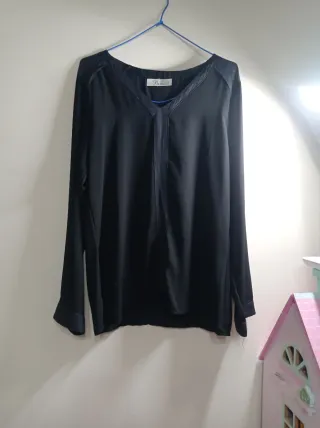 Camisa negra manga larga