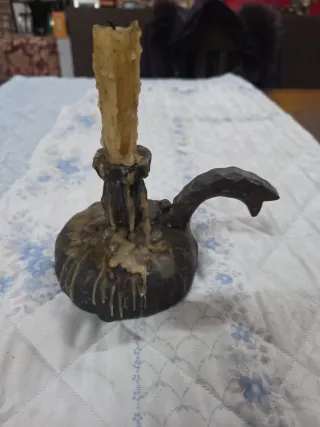 Portacandele antico in legno