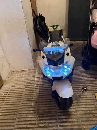 Moto BMW de batería