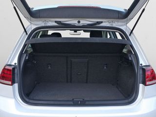 Volkswagen Golf Advance