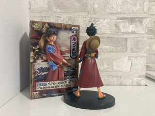 Figura Luffy One Piece de la marca bandai.