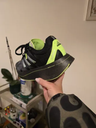 Sapatilhas Adidas Adizero Aruku