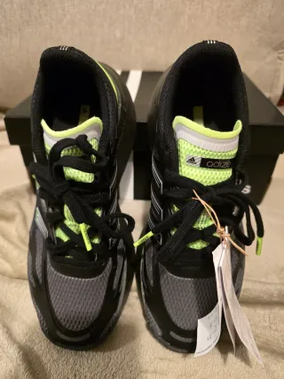 Sapatilhas Adidas Adizero Aruku