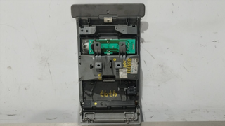 LUZ INTERIOR VOLKSWAGEN TOUAREG (7LA) BAC 7L68675