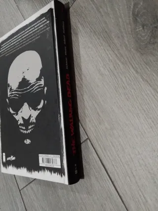 The Walking Dead (Los muertos vivientes) vol.1