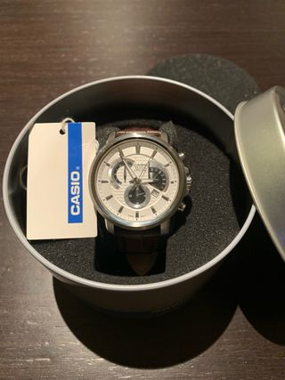 Reloj Casio BEM Edición Limitada Personalizado