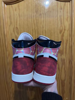 Jordan 1 Retro High OG Spider-Man