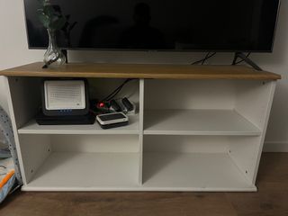 Mueble TV Ikea Madera y Blanco