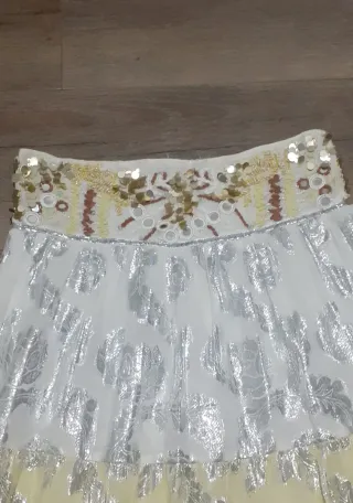 Falda larga volantes lentejuelas estampado