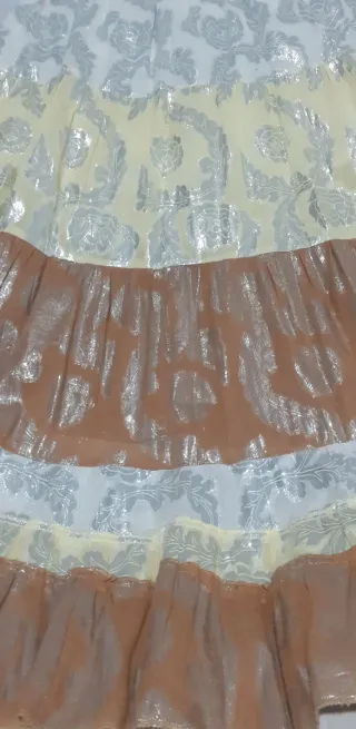 Falda larga volantes lentejuelas estampado