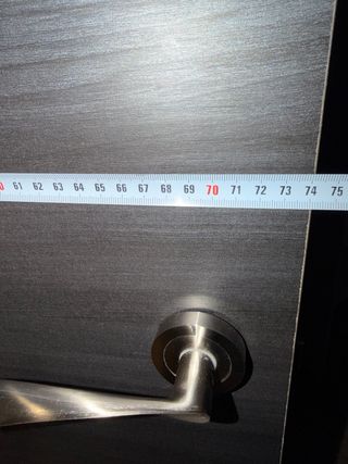 Puerta nueva gris sin usar