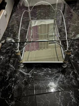 Mesa de centro cristal y metal