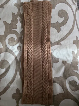 Conjunto gorro y bufanda tejido color camel