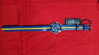 Reloj Lotus Azul y Amarillo Nuevo