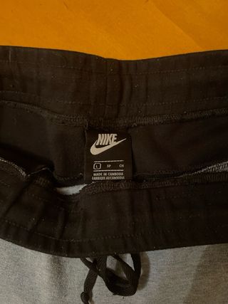 Pantalón Nike Tech Gris y Negro