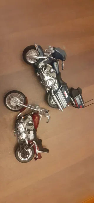 Motos a escala (2 unidades)