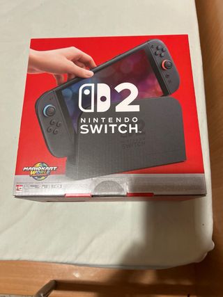 Nintendo Switch + Mario Kart 8 Deluxe