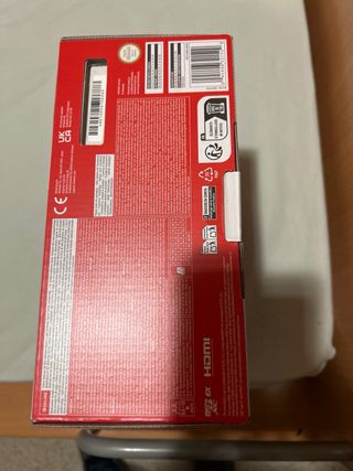 Nintendo Switch + Mario Kart 8 Deluxe