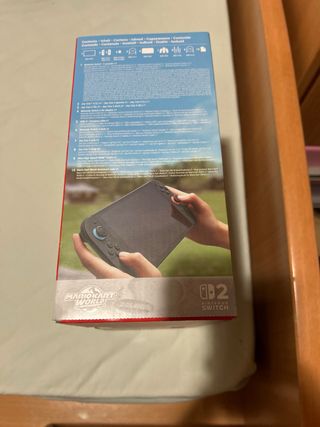 Nintendo Switch + Mario Kart 8 Deluxe