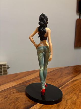 Figura Nico Robin One Piece