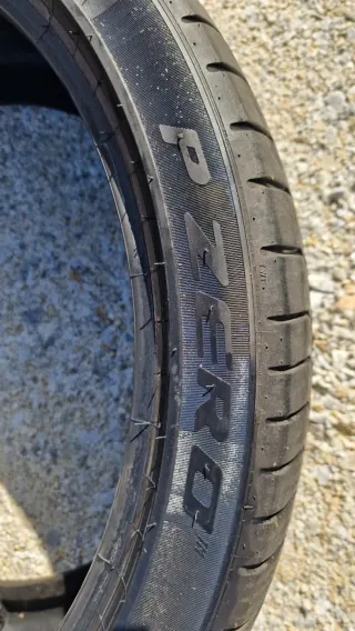 Neumáticos 275/35/22