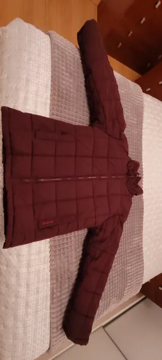 Chaqueta de invierno roja mujer