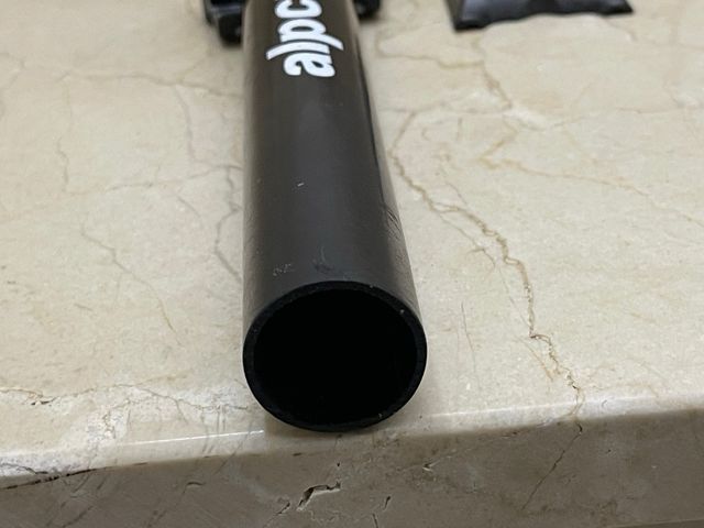 Tija Alpcross suíça de carbono reto 31,6 x 240mm