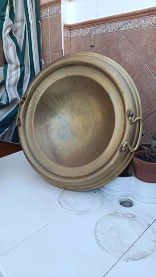 Brasero de bronce antiguo