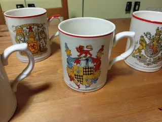 Set 6 Tazze commemorative stemma reale